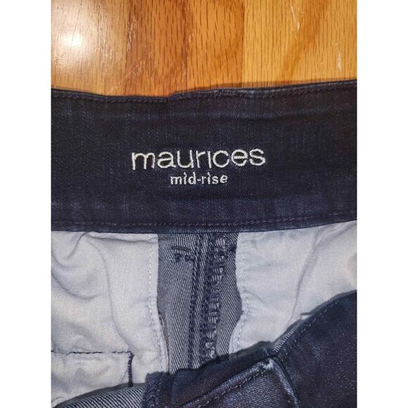 Maurices Mid Rise Flare Jeans Size 12R - Picture 3 of 4
